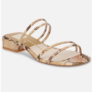 NWOT Dolce Vita ‘Haize’ Sandal